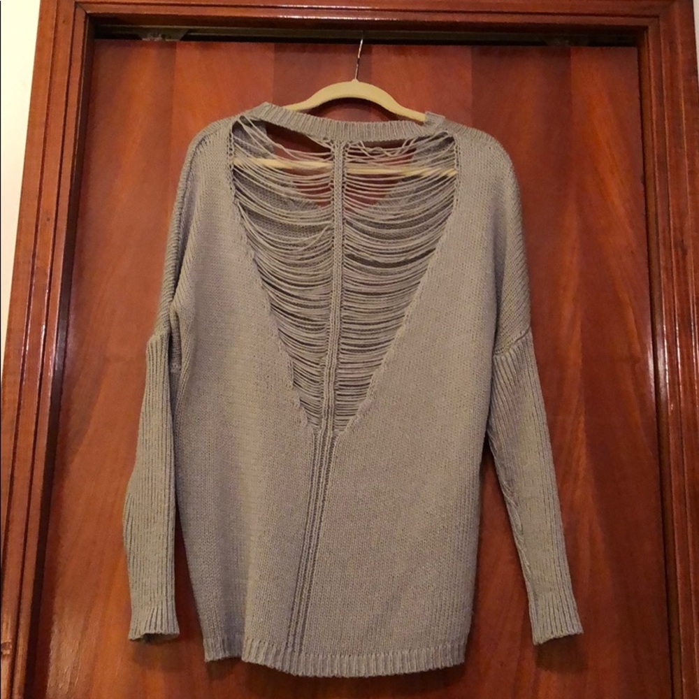 Kiwi Tucker cutout sweater Size small
